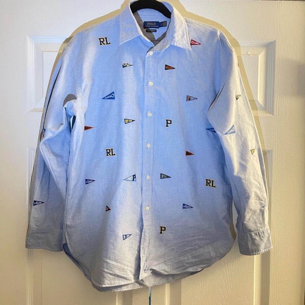 Women’s Ralph Lauren Light Boyfriend Blue Button-Down Shirt Size Small